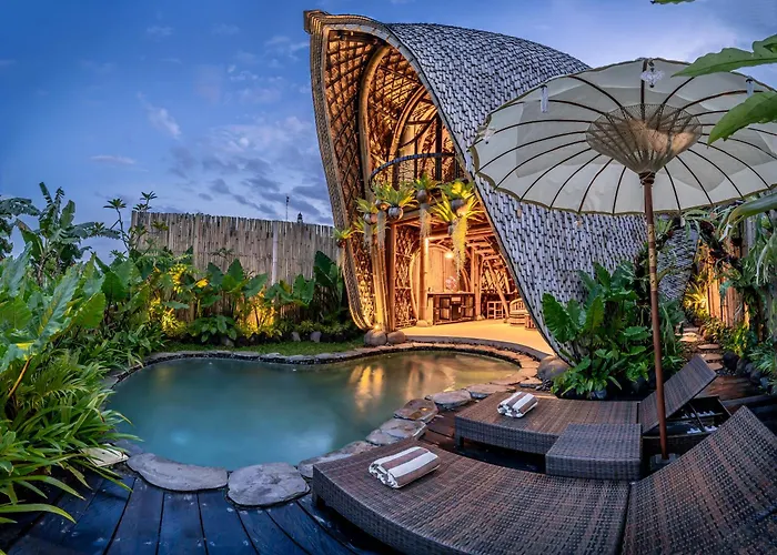 The Queen Bamboo Villa *